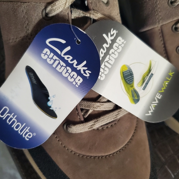 Clarks Wave Andes Walking/Hiking Shoes - Picture 7 of 12
